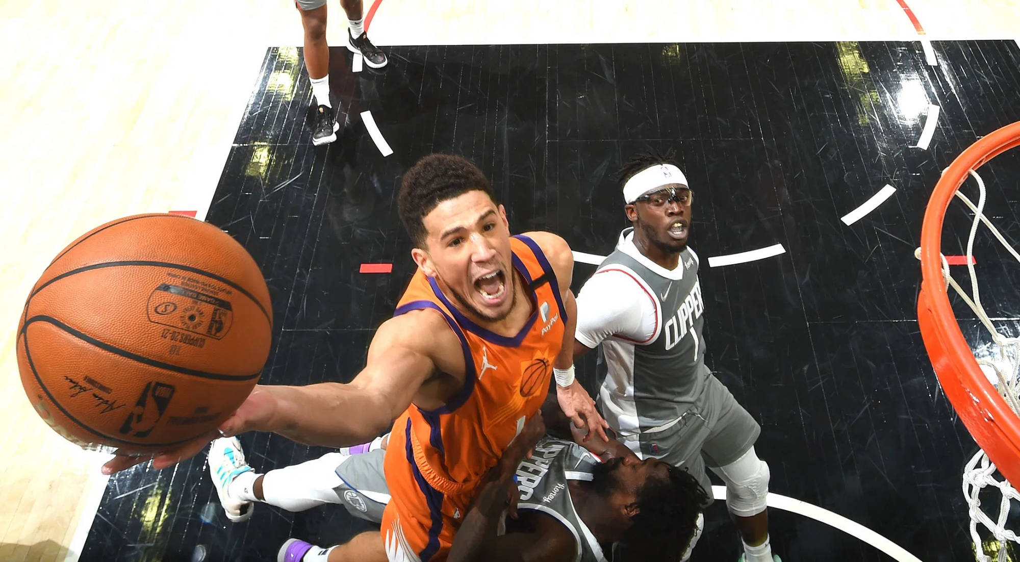 深圳队逆转浙江队,乔治点燃赛场 深圳队逆转浙江队,乔治点燃赛场