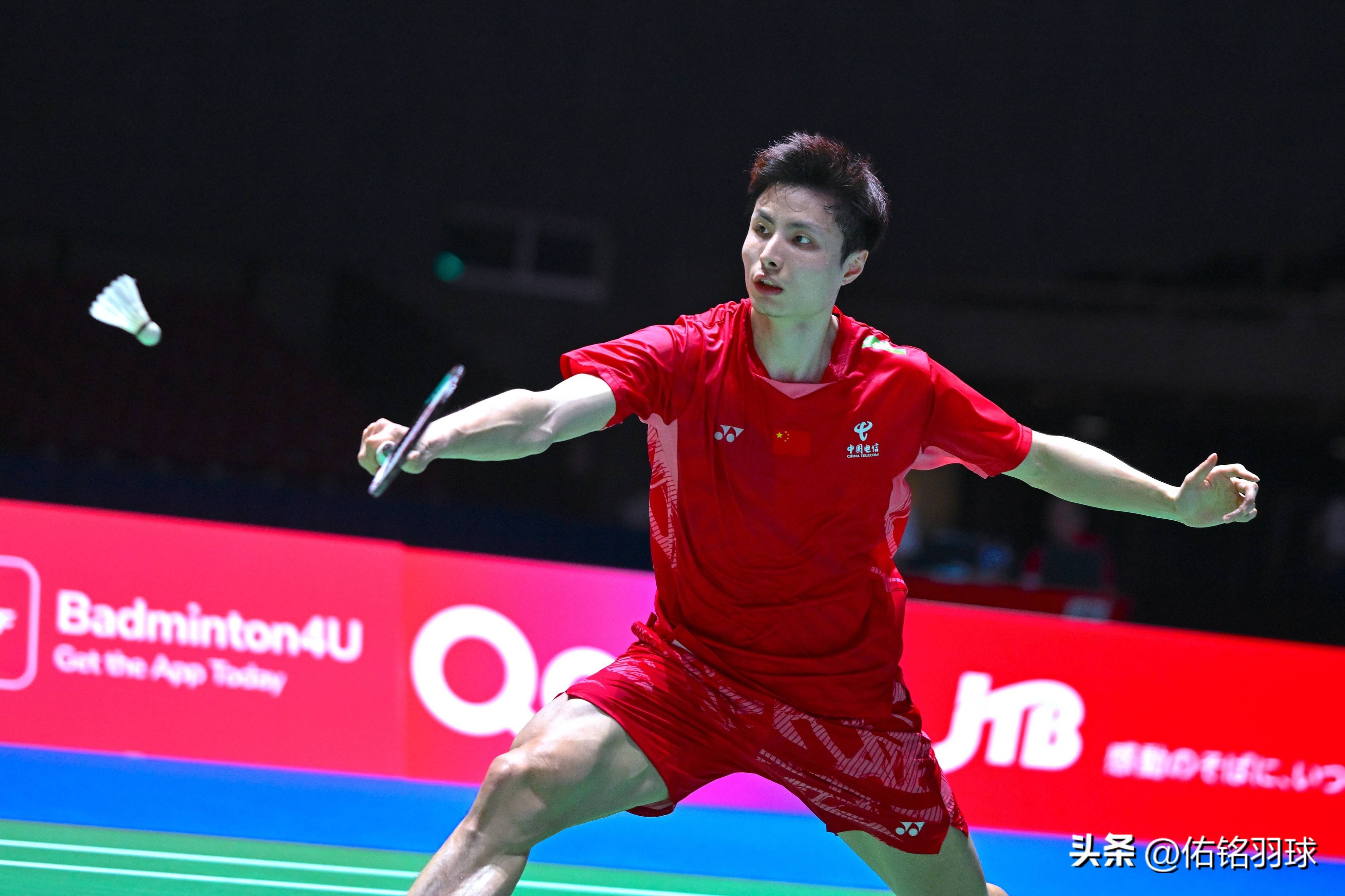 法国队完胜中国队,石宇奇高光表现 法国队完胜中国队,石宇奇高光表现