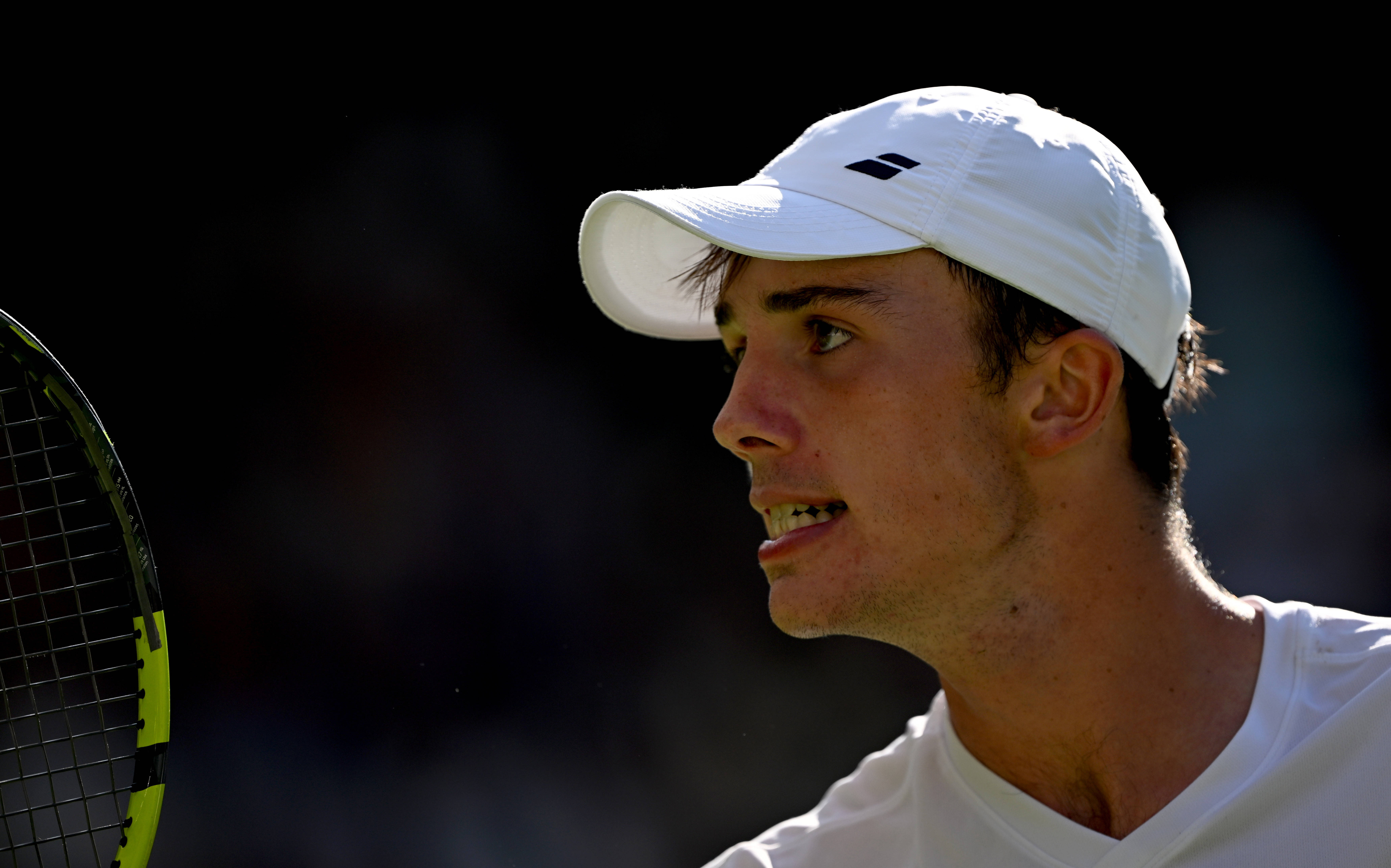 戴维斯杯翻盘温网,阿尔卡拉斯惊艳四座 戴维斯杯翻盘温网,阿尔卡拉斯惊艳四座