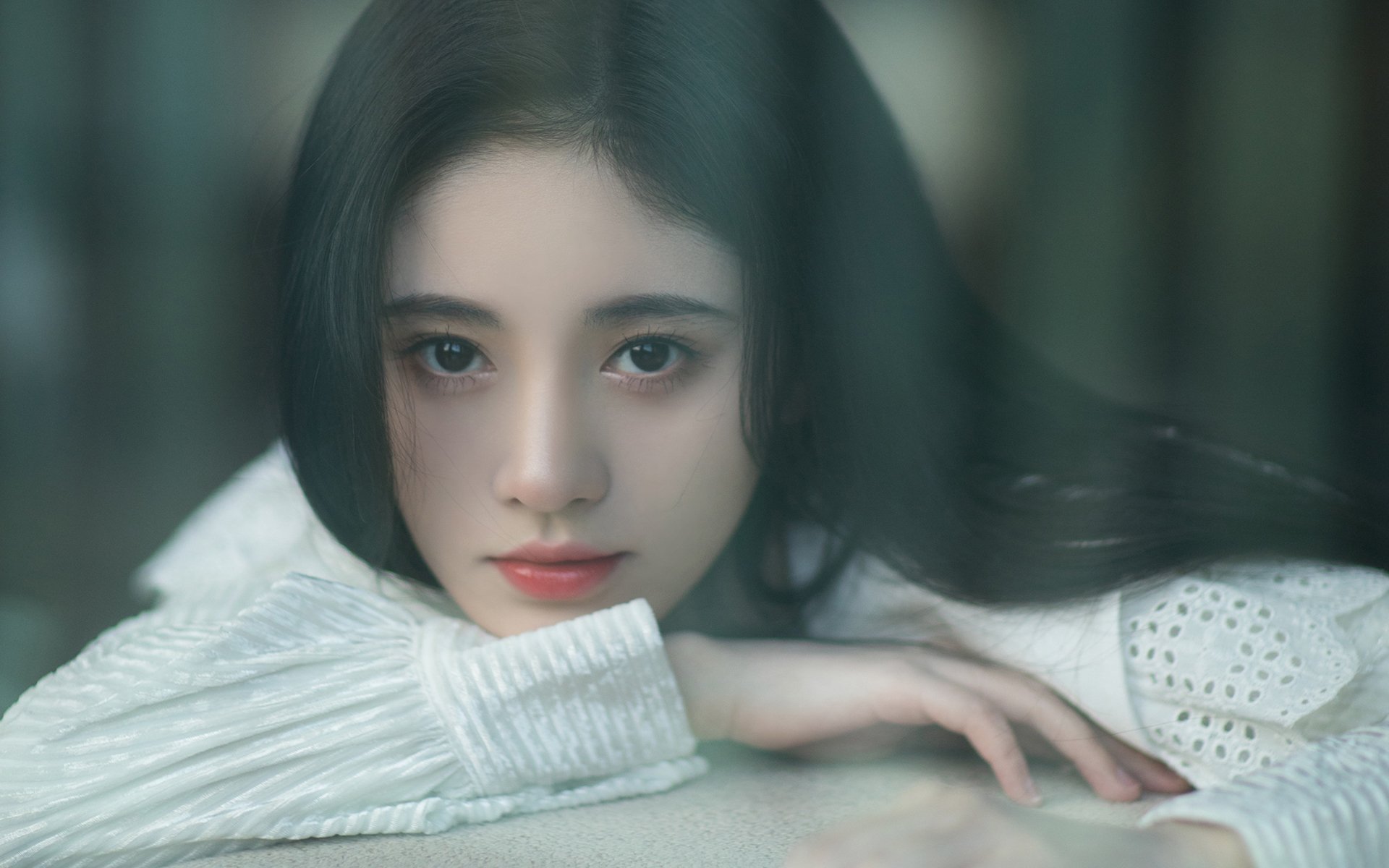 量子纠缠的体育场,当哈兹里在终场哨响时,克瓦拉茨赫利亚在另一个世界投出了绝杀