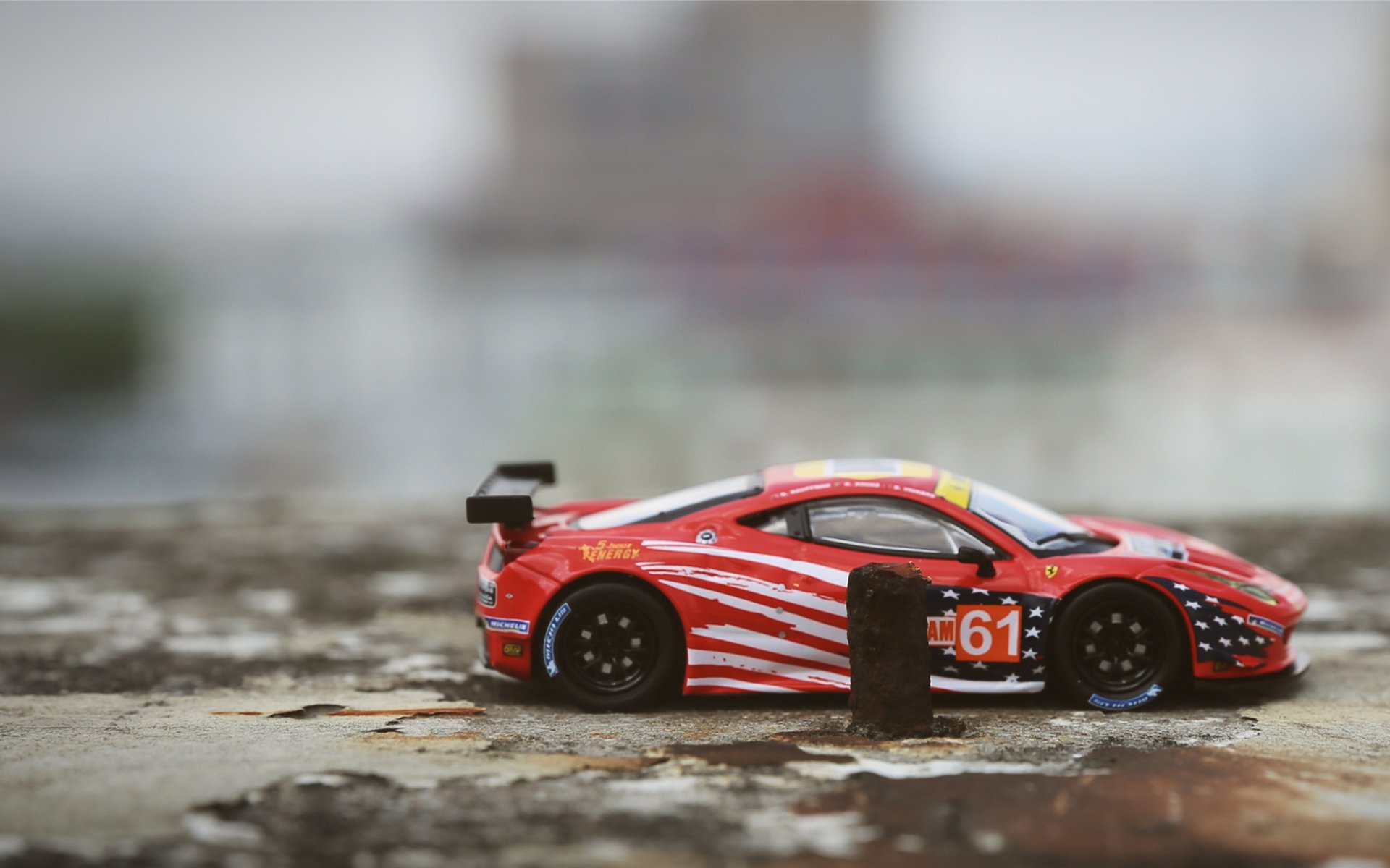 钢铁雄鹿斗角抵牙,三晋铁壁终被凿穿