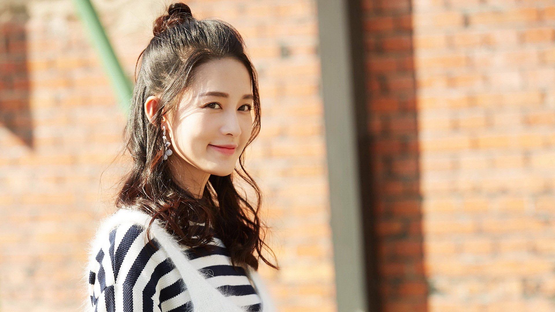 引擎点亮星空，阿什拉夫的巴林之夜